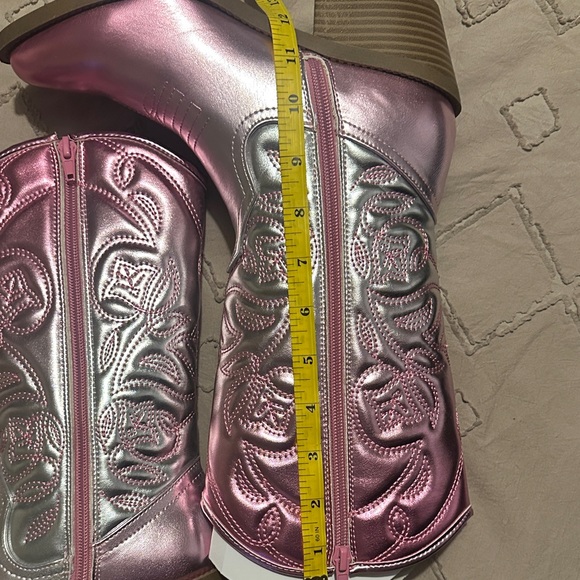 Steve Madden Girl’s Metallic Cowboy Boots, Brand new, size 5 - Picture 10 of 11
